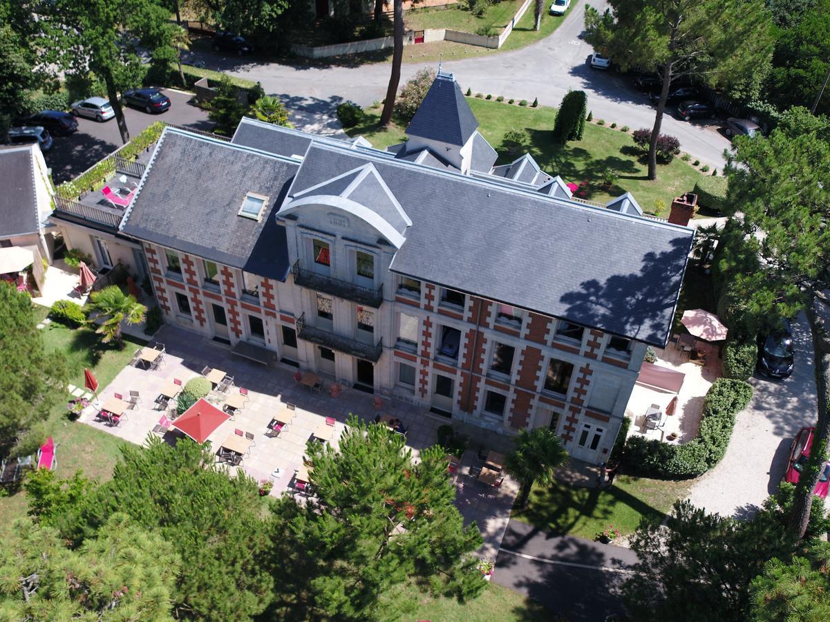 Hôtel The Originals Résidence de Rohan  Vaux-sur-Mer Exterior foto